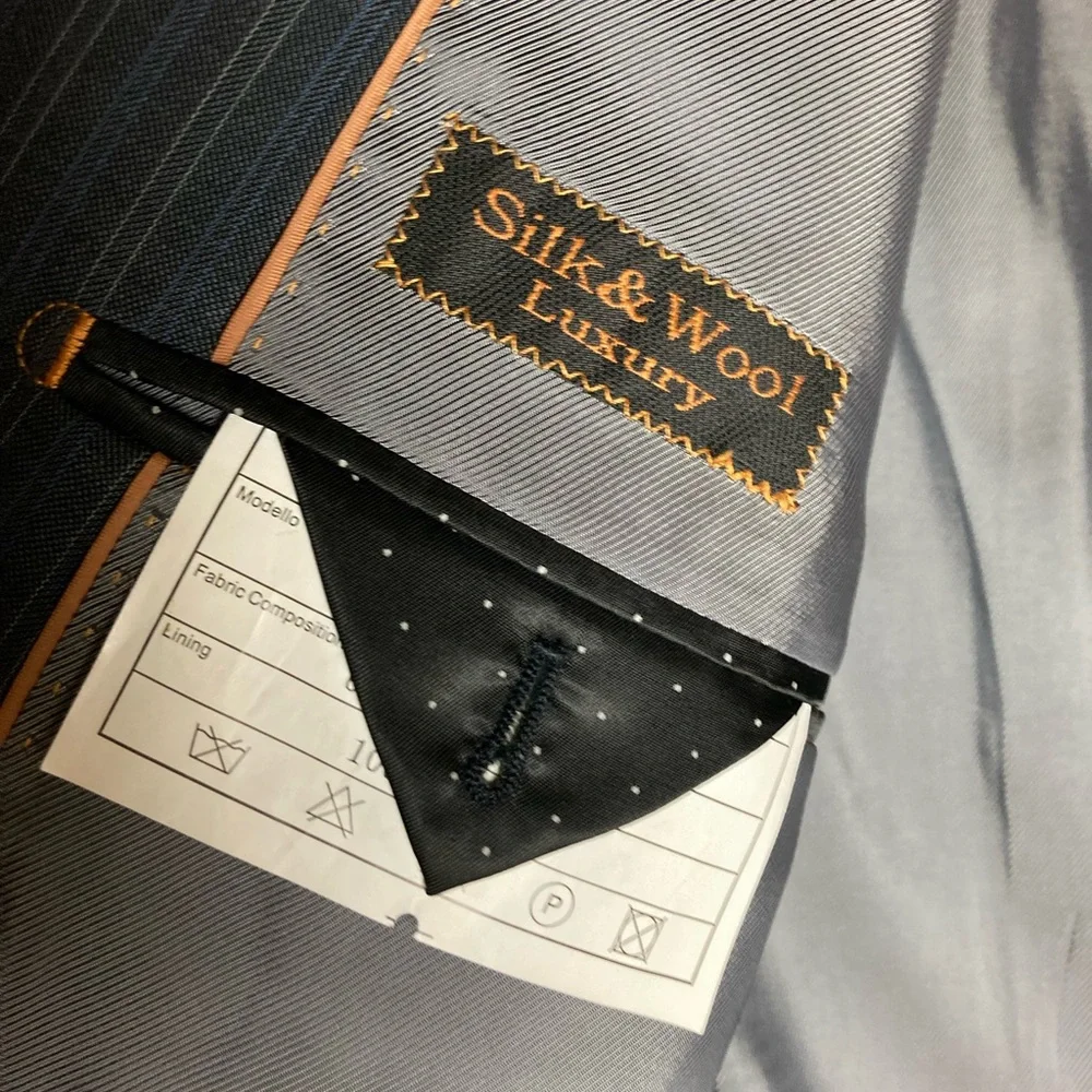 Tiglio luxe silk and wool Charcoal Pinstripe Blazer
